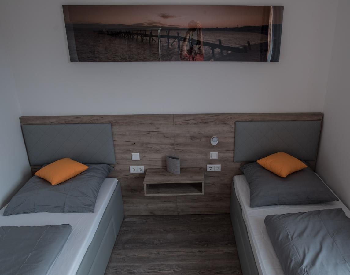 Firstsleep Boardinghouse Griesfeldstrasse Muenchen Aparthotel Exterior photo