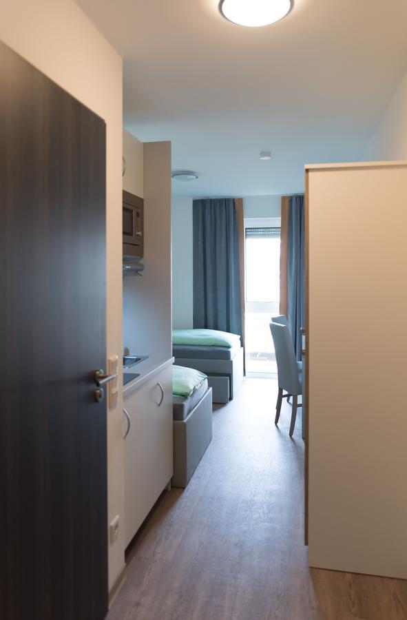 Firstsleep Boardinghouse Griesfeldstrasse Muenchen Aparthotel Exterior photo